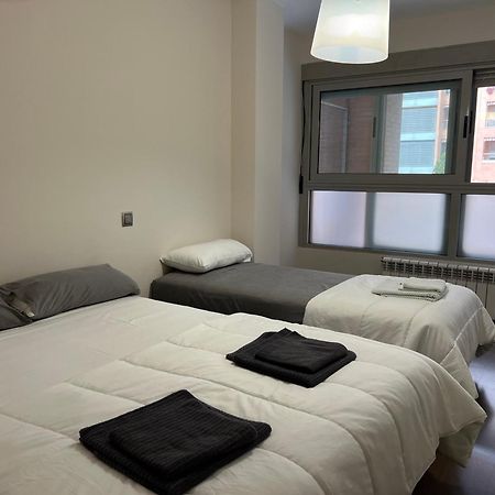 Impresionante Apartamento De 4 Dormitorios 3 Banos Y 2 Plazas De Garaje Madryt Zewnętrze zdjęcie